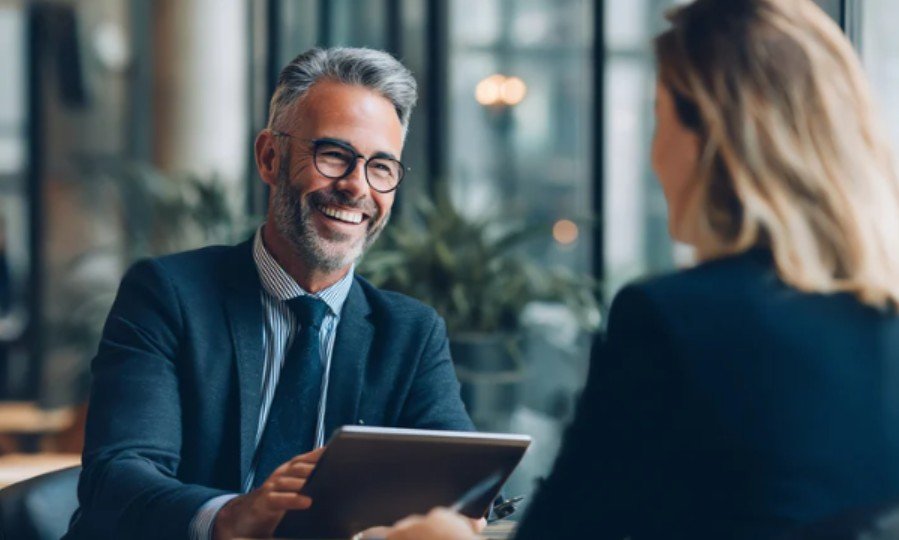 How a Personal Loan Consolidates Credit Card Debt